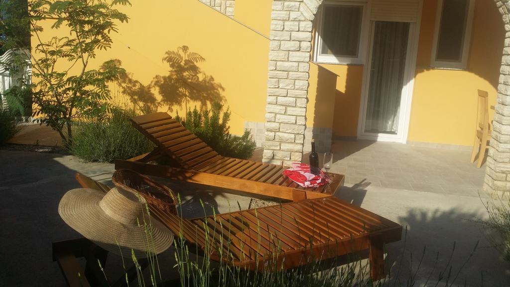 Kuca Za Odmor Vugica Villa Polje  Kültér fotó